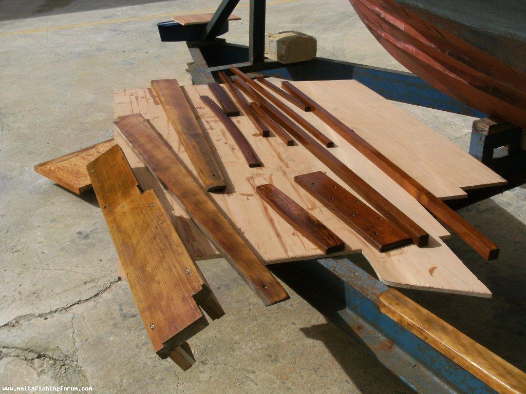 teak trimmings