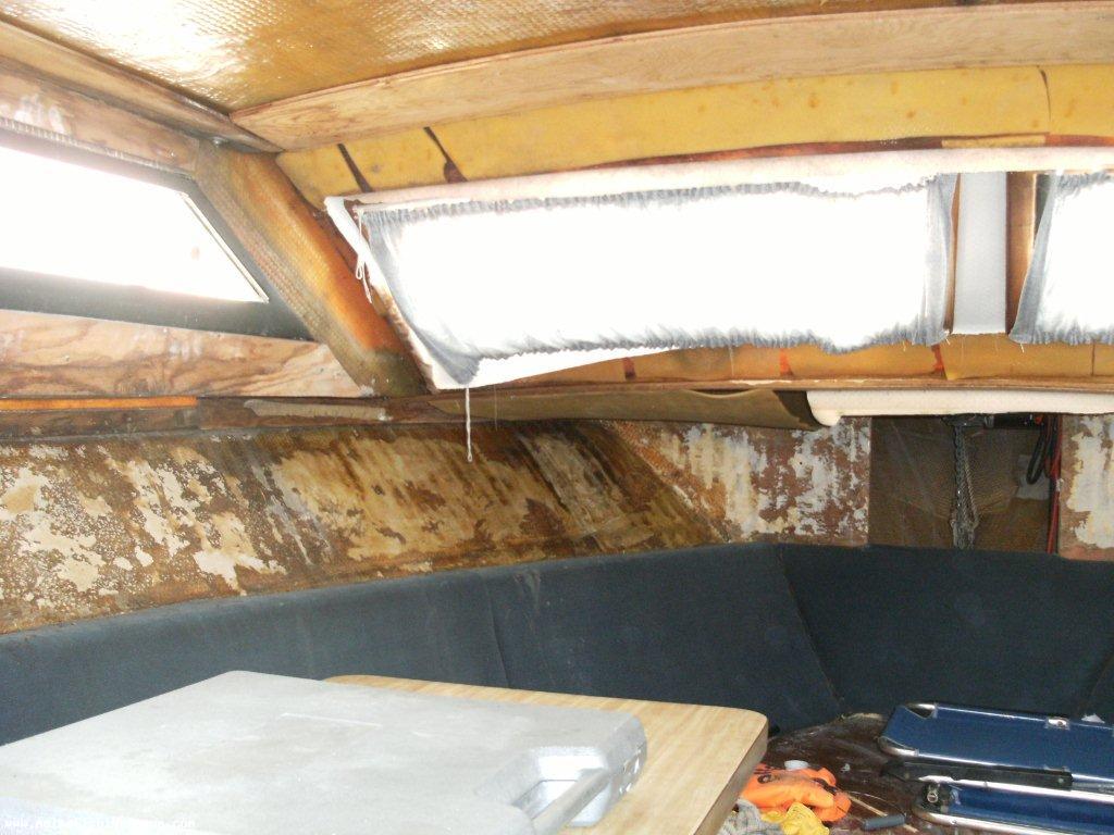 The Gaffer - Inside Cabin