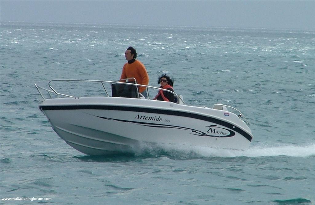 MARINO Artemide 500 - 17ft Center Console Boat at MECCA MARINE from just Lm 2995/E6976