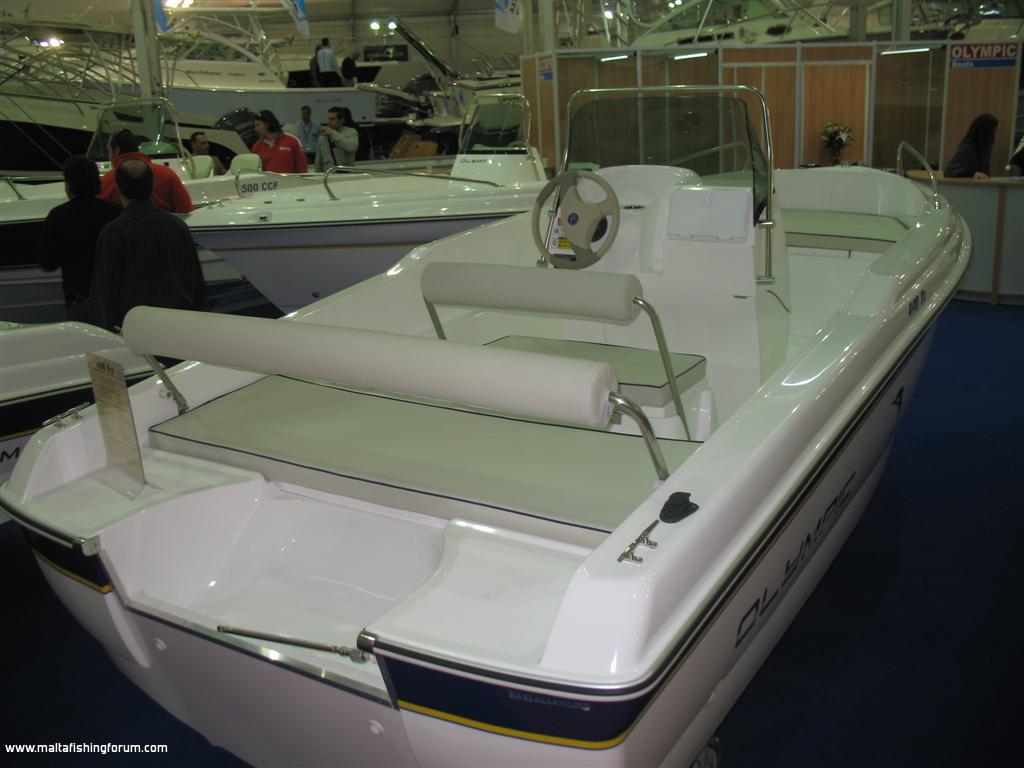 OPEN BOATS: 17ft OLYMPIC 490 | 5 Persons | 25-60Hp